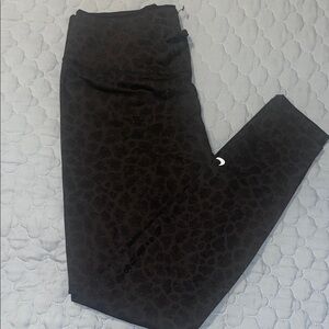 Nike black  Leopard Print Leggings
